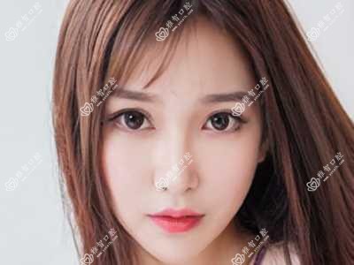 东莞烟渍牙美白多少钱?2025价目表出炉了~东莞烟渍牙美白收费标准快看!