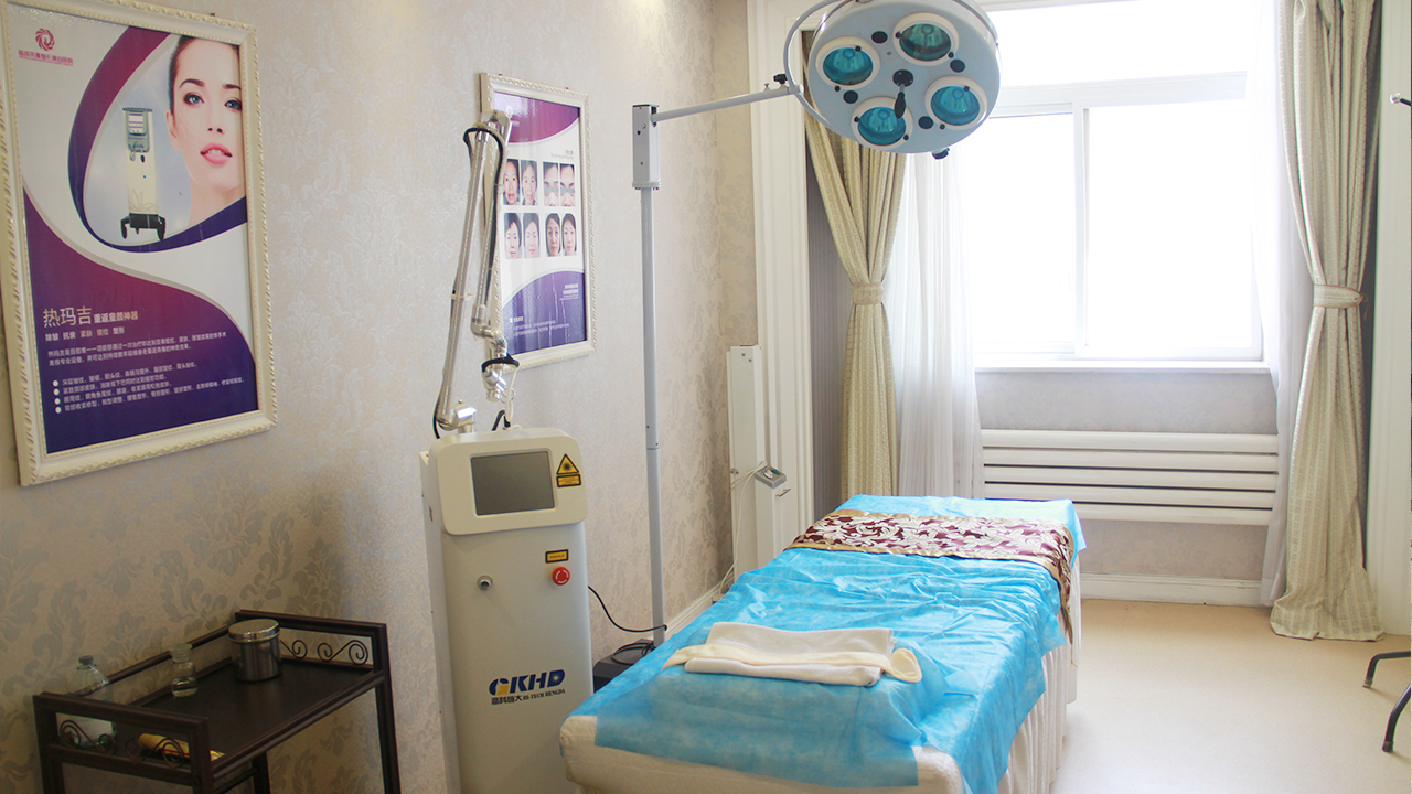 二、晋城凤凰整形美容医院(口腔科)