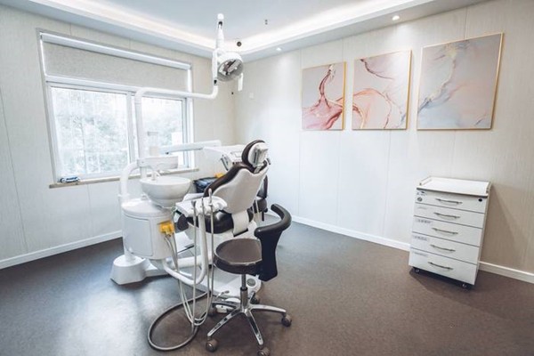 四、武汉咿呀口腔