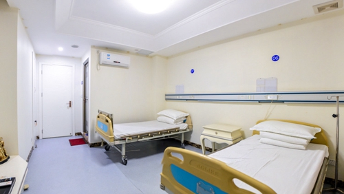 五、佛山曙光金子口腔医院电话是多少？联系方式与预约方式