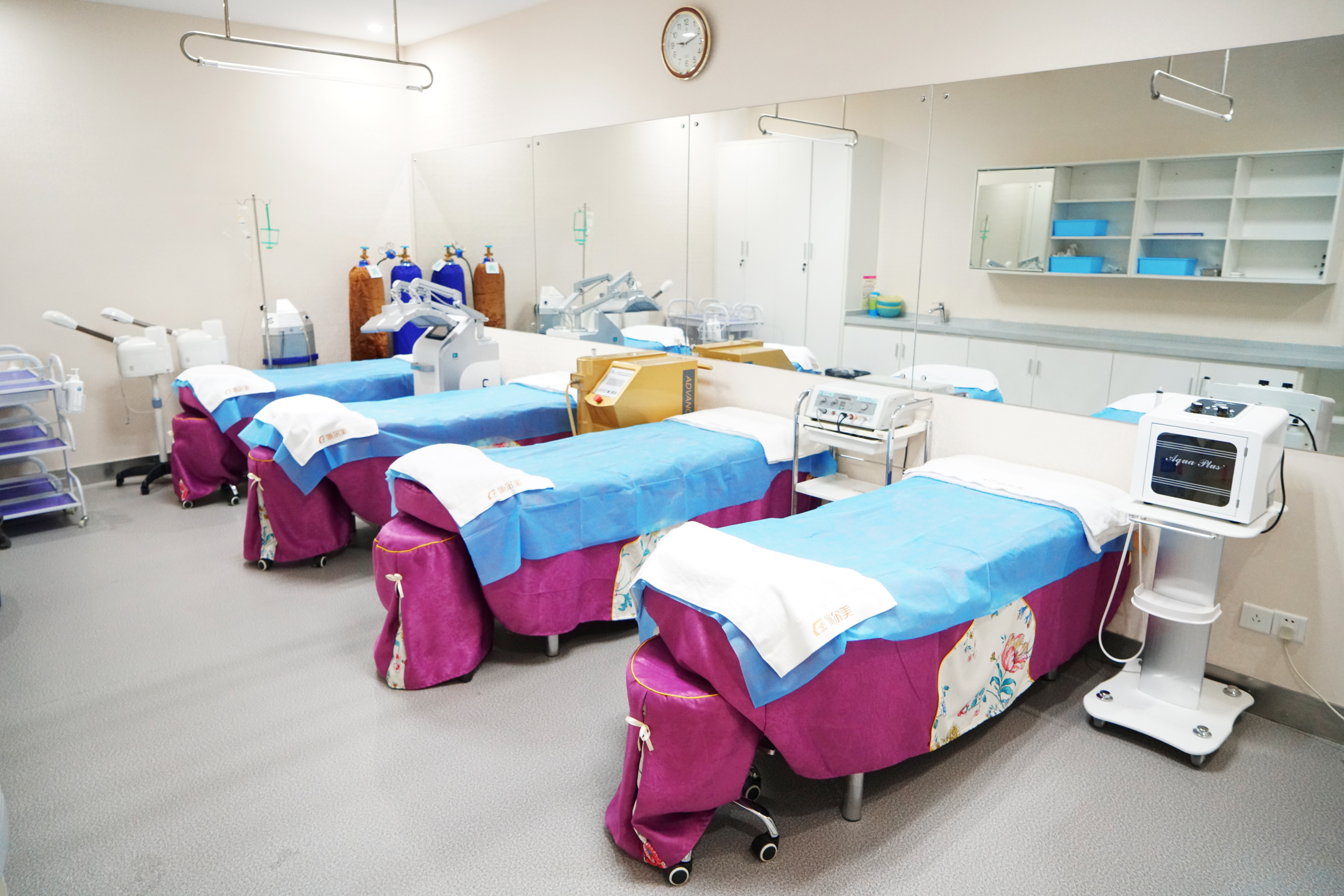 南京施尔美整形是正规医院吗？2006年成立有资质！曹海峰燕尾榫鼻整形2000+案例口碑爆棚！