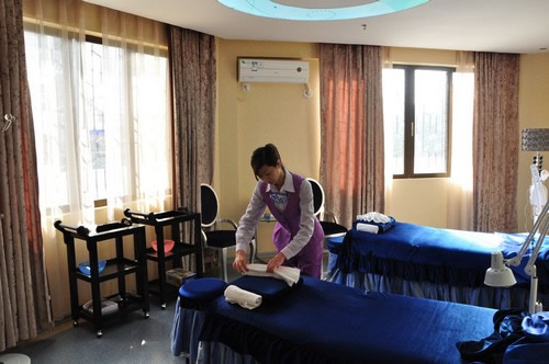 五、茂名华美是医院吗?民营医美机构的差异化定位