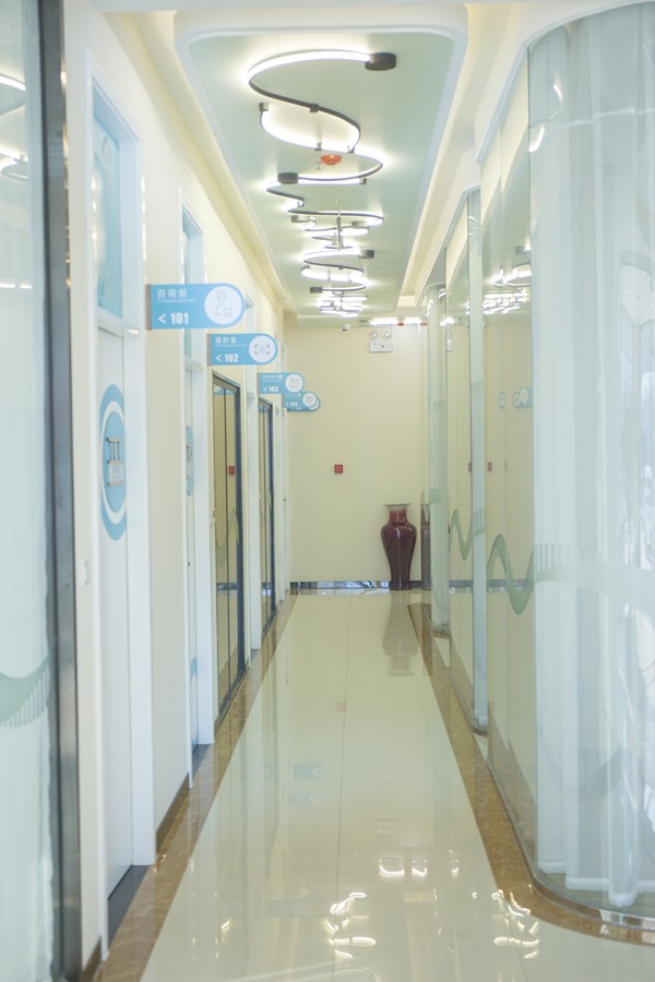 二、洛阳维乐口腔特色项目与用户评价