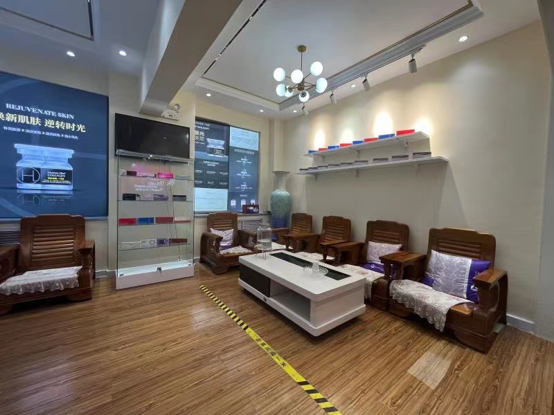 唐山市金荣整形美容医院咋样？30年老牌JCI认证+2.9万好评，双眼皮1980元起无隐形消费！