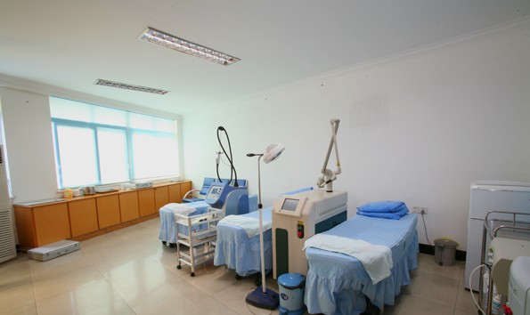 九、福州比华利美容医院