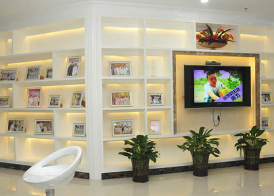 广州华美整形外科23年32项技术靠谱吗？郝永生隆胸+鼻综合4.0+6S瘦身真实案例解析！