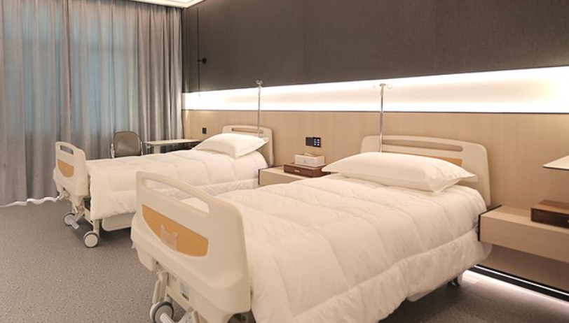 七、南宁华美植发预约与服务流程：从咨询到术后维护的全流程确保