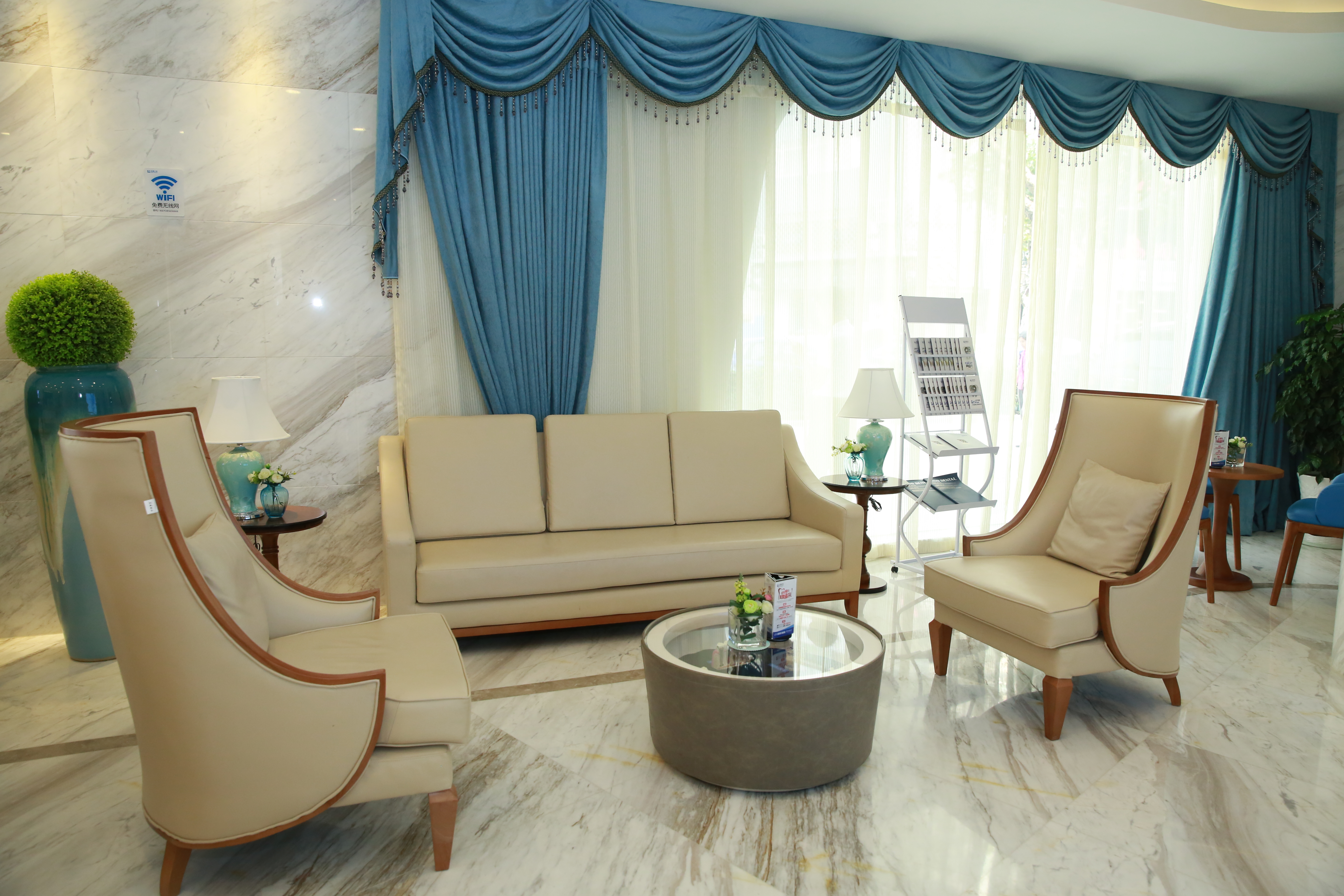 南京十大最佳口腔医院排行：美奥隐适美25000起/博韵儿童窝沟封闭100元/雅度3D导板种植8000起怎么选？