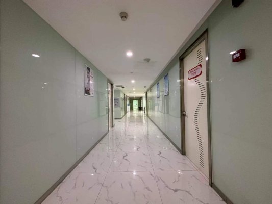 走廊,医院走廊,诊所环境,VIP诊室,医疗室内装修,大理石地面,干净整洁